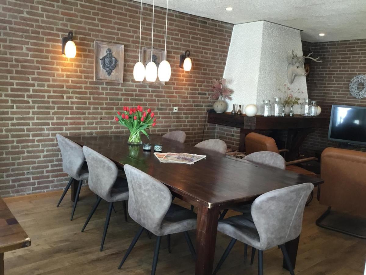 Hotel Steensel المظهر الخارجي الصورة